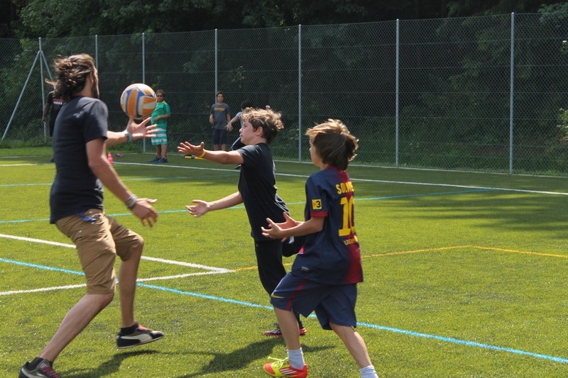 Village Camps International Summer Camp Leysin, Switzerland 2025-08-09 https://www.villagecamps.com/journals_admin/images/685-23-pitch (51).jpg